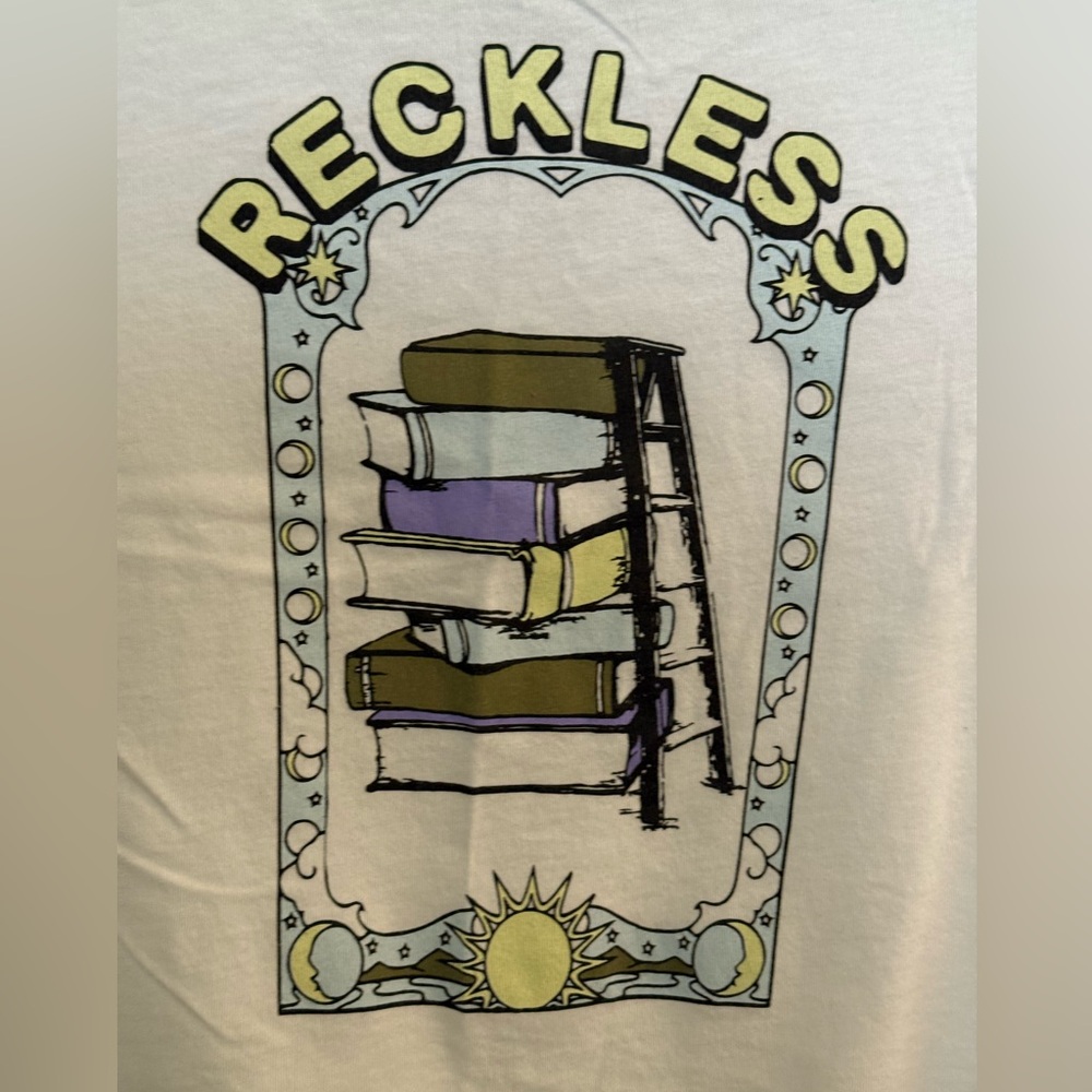 MADISON BEER t shirt Reckless
